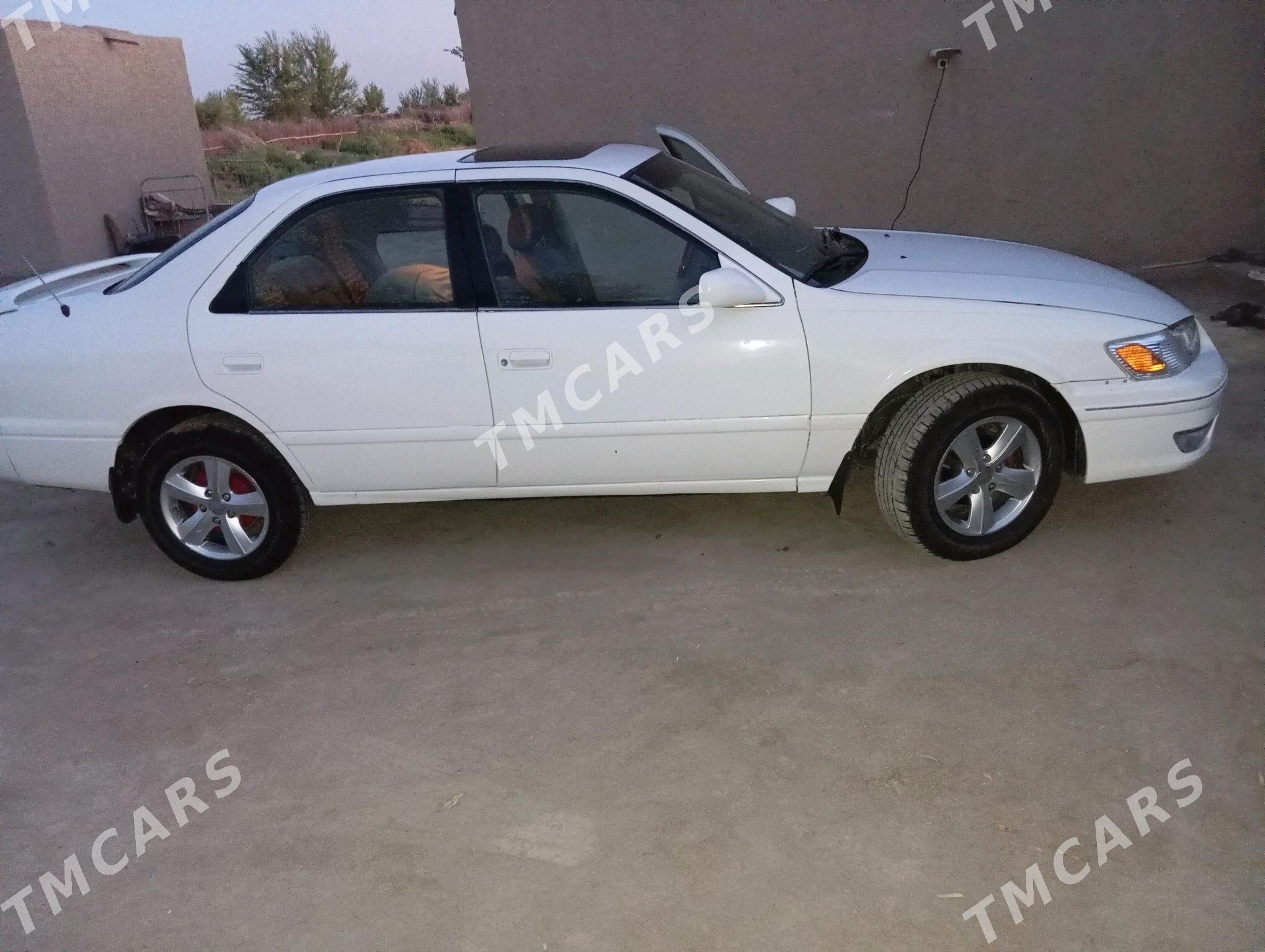 Toyota Camry 1998 - 95 000 TMT - Türkmenbaşy etr. - img 3