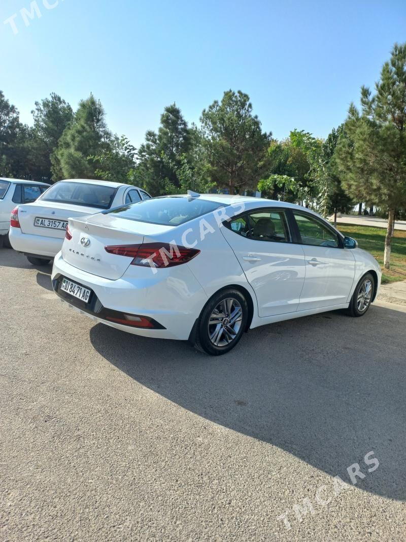 Hyundai Elantra 2019 - 220 000 TMT - Aşgabat - img 5