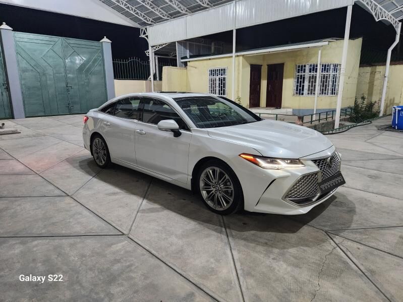 Toyota Avalon 2019 - 558 600 TMT - Бузмеин - img 5