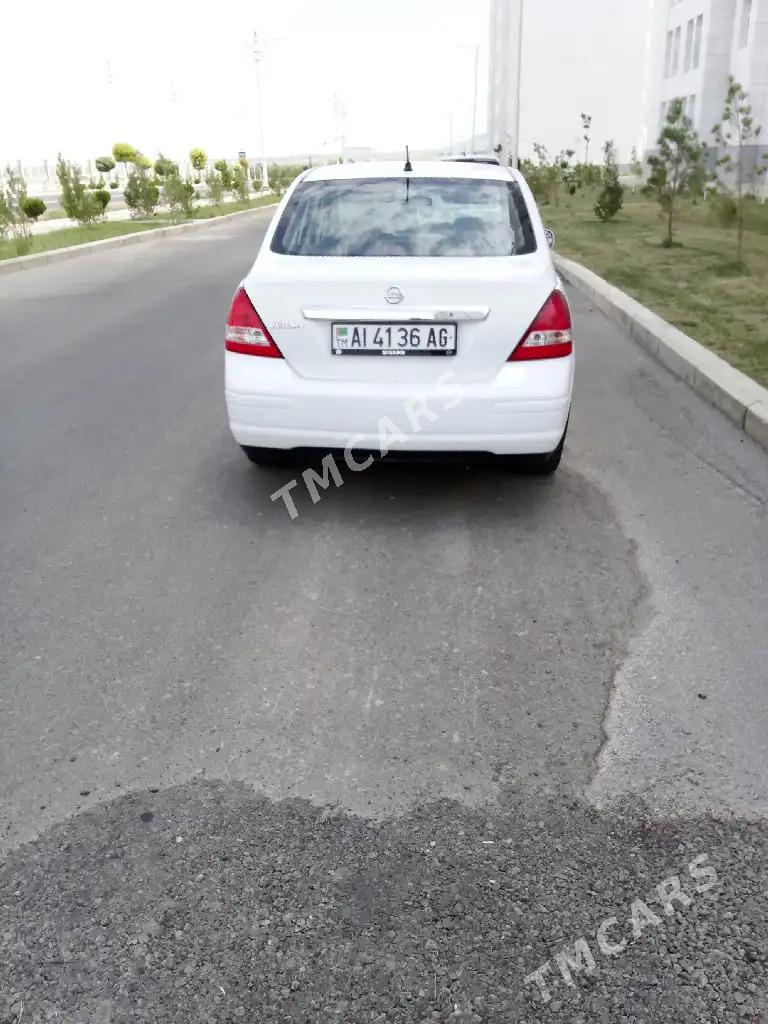 Nissan Versa 2010 - 97 000 TMT - Бузмеин - img 3