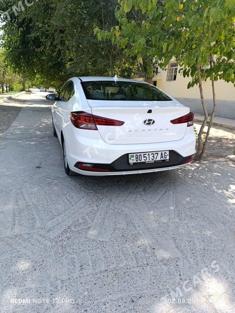 Hyundai Elantra 2019 - 180 000 TMT - Aşgabat - img 4