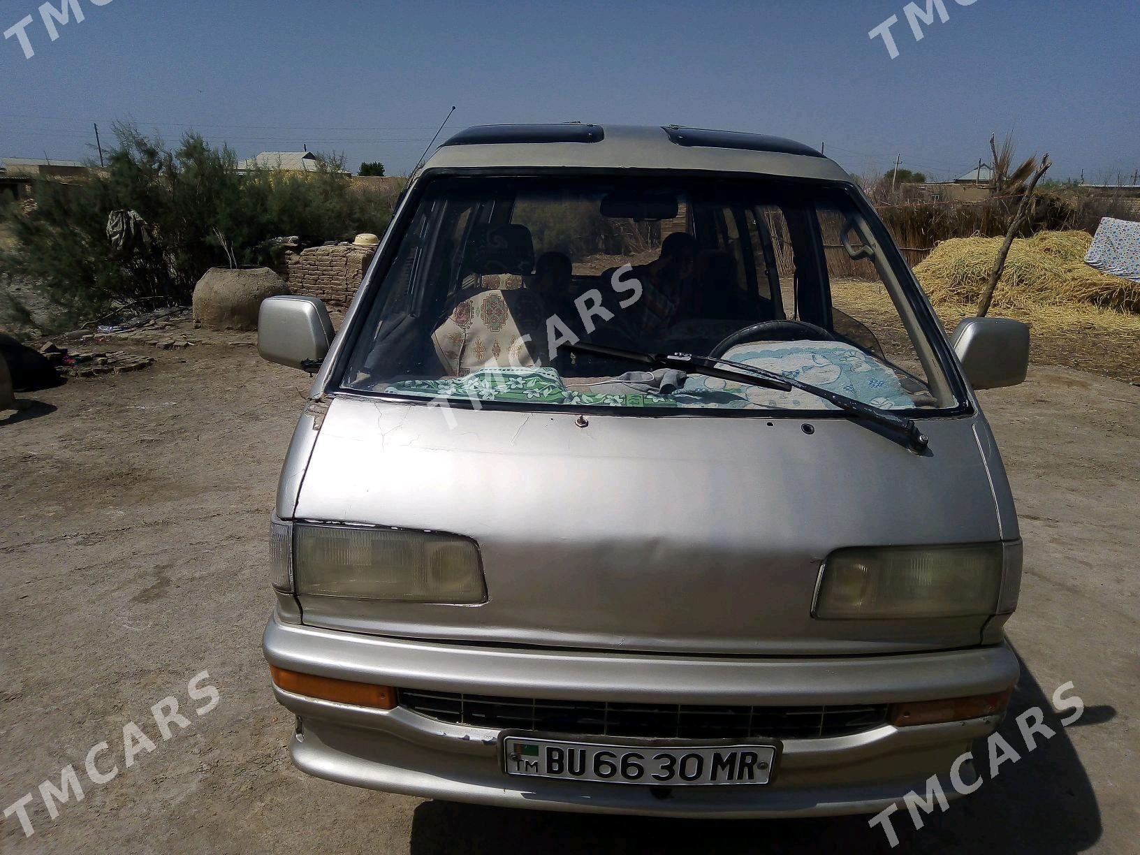 Toyota Town Ace 1991 - 16 000 TMT - Каракумский этрап - img 5