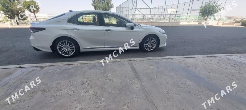 Toyota Camry 2021 - 630 000 TMT - Aşgabat - img 3