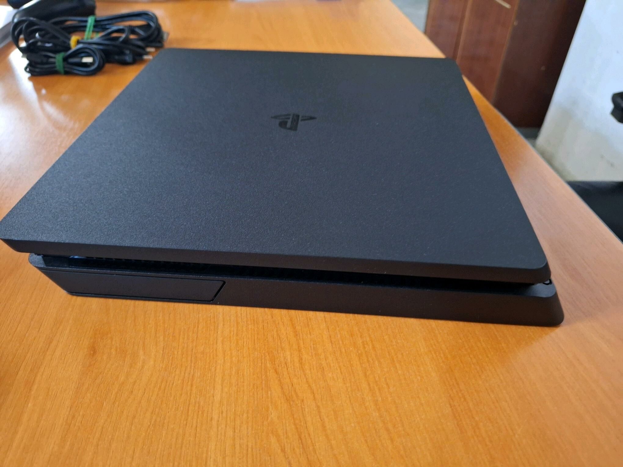 Playstation 4 Ps4 Slim 1Tb V9 - Ашхабад - img 6