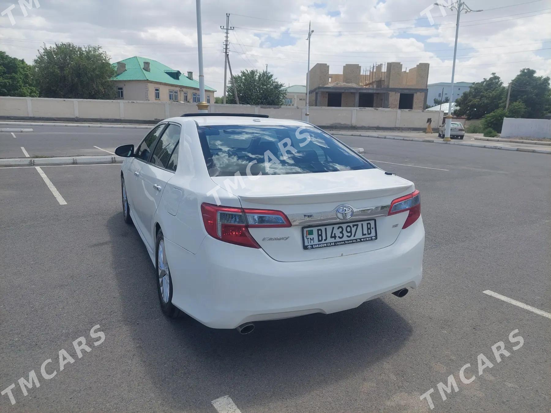 Toyota Camry 2012 - 220 000 TMT - Türkmenabat - img 2