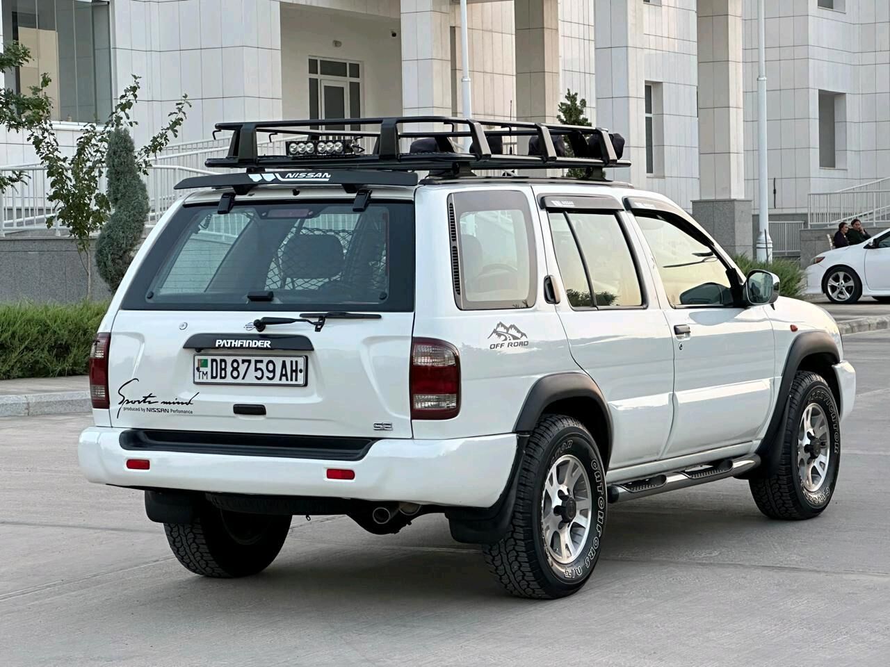 Nissan Pathfinder 2001 - 170 000 TMT - Aşgabat - img 5