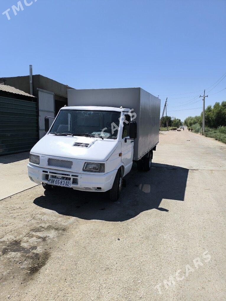 Iveco Daily 1999 - 120 000 TMT - Дашогуз - img 2