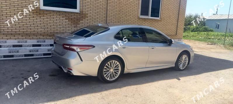 Toyota Camry 2018 - 270 000 TMT - Туркменабат - img 3