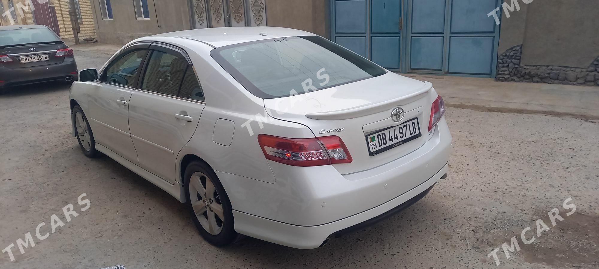 Toyota Camry 2010 - 175 000 TMT - Türkmenabat - img 2