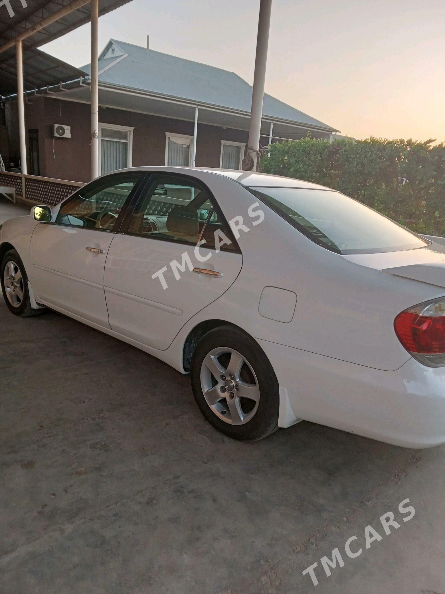 Toyota Camry 2002 - 118 000 TMT - Мары - img 3