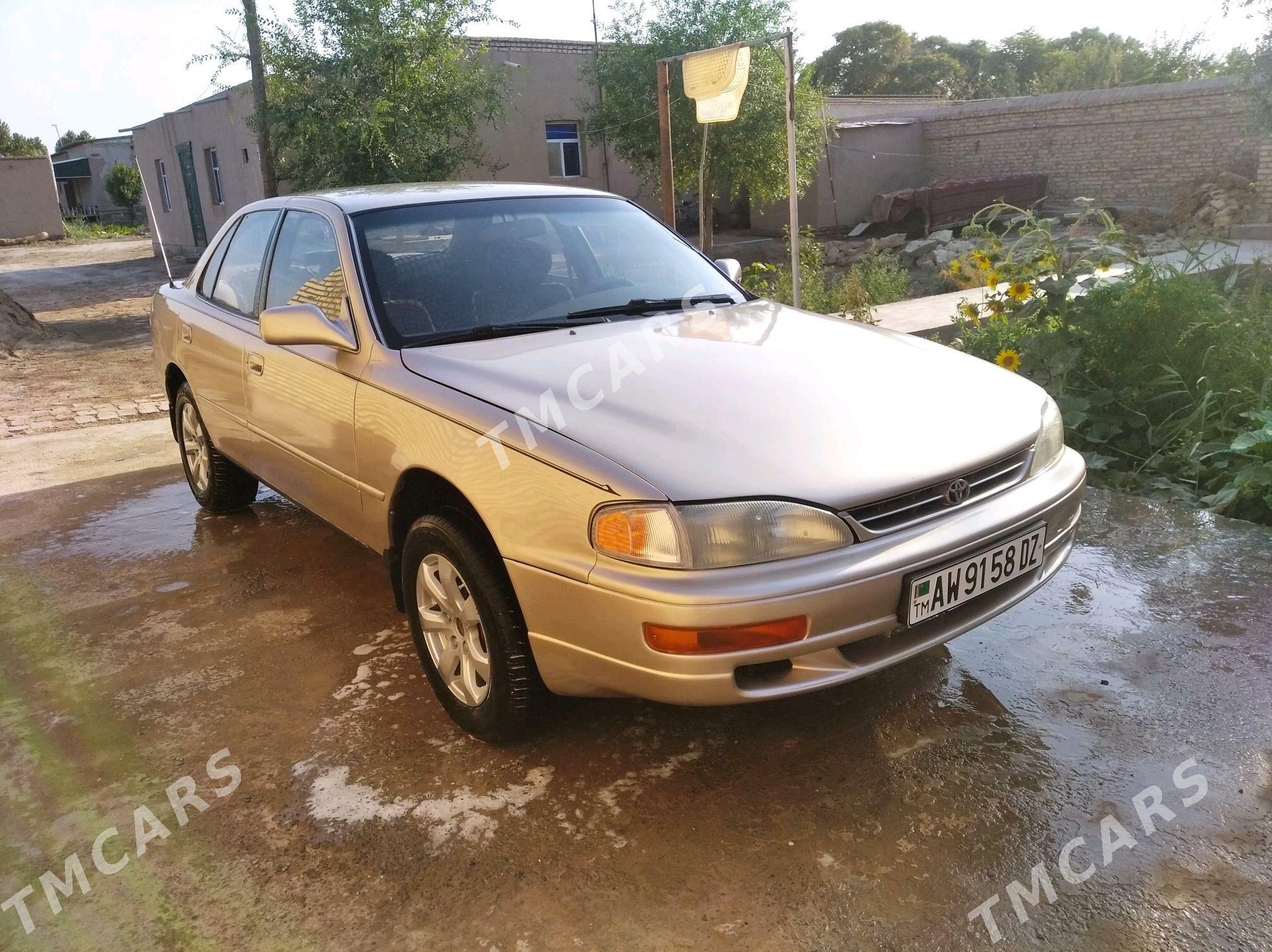 Toyota Camry 1994 - 70 000 TMT - Köneürgenç - img 2