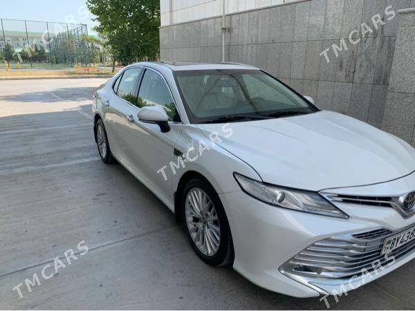 Toyota Camry 2019 - 328 000 TMT - Кëши - img 6