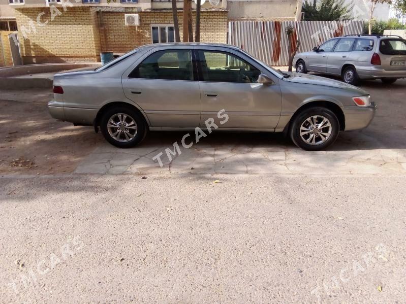 Toyota Camry 1999 - 95 000 TMT - Мары - img 2