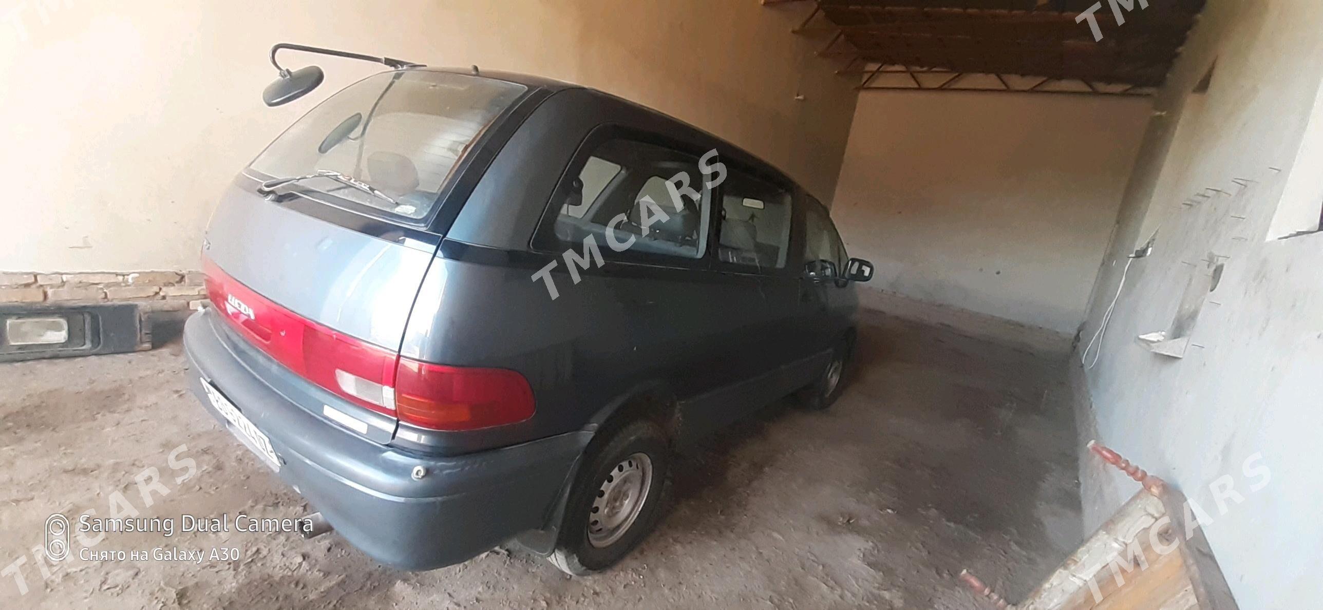 Toyota Previa 1993 - 40 000 TMT - Daşoguz - img 4