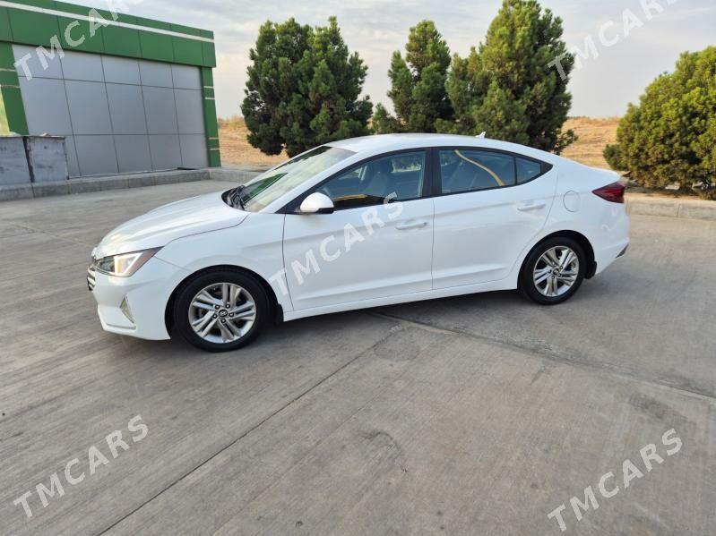 Hyundai Elantra 2019 - 179 000 TMT - G.Kuliýew köç. (Obýezdnoý) - img 3