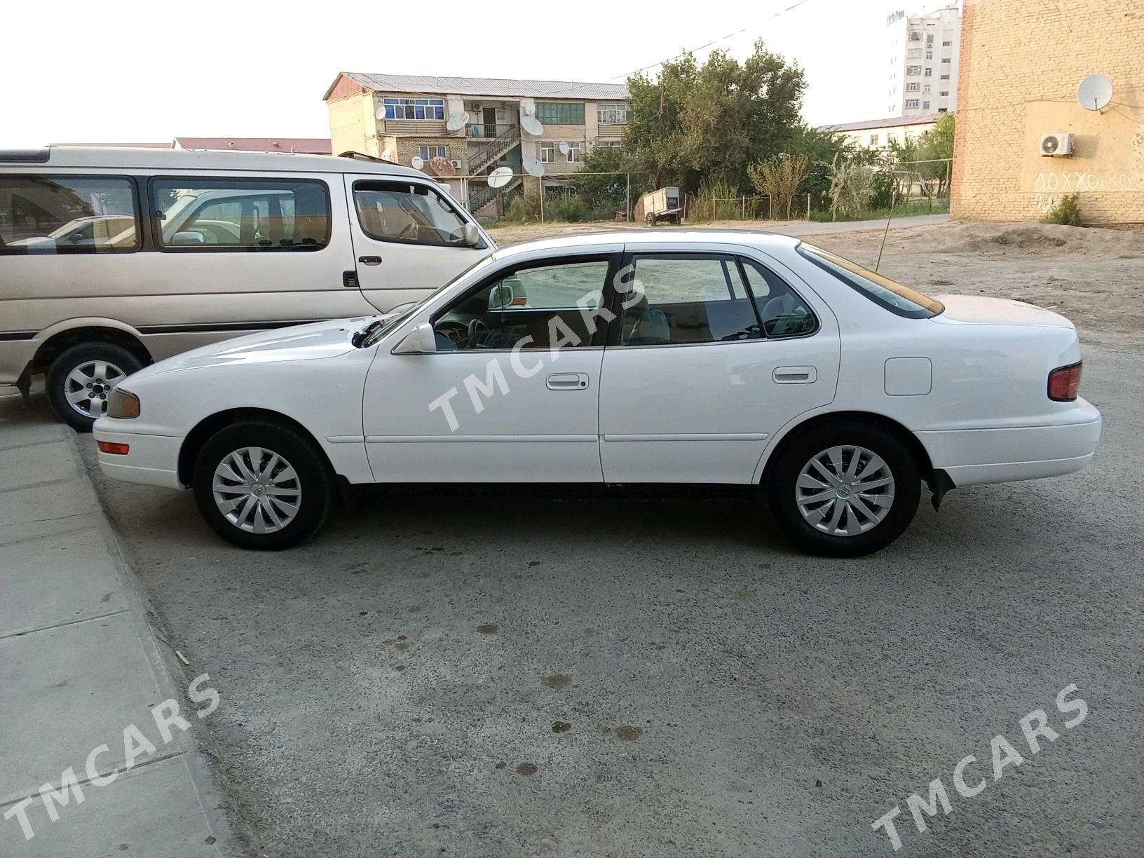Toyota Camry 1993 - 85 000 TMT - Mary - img 2