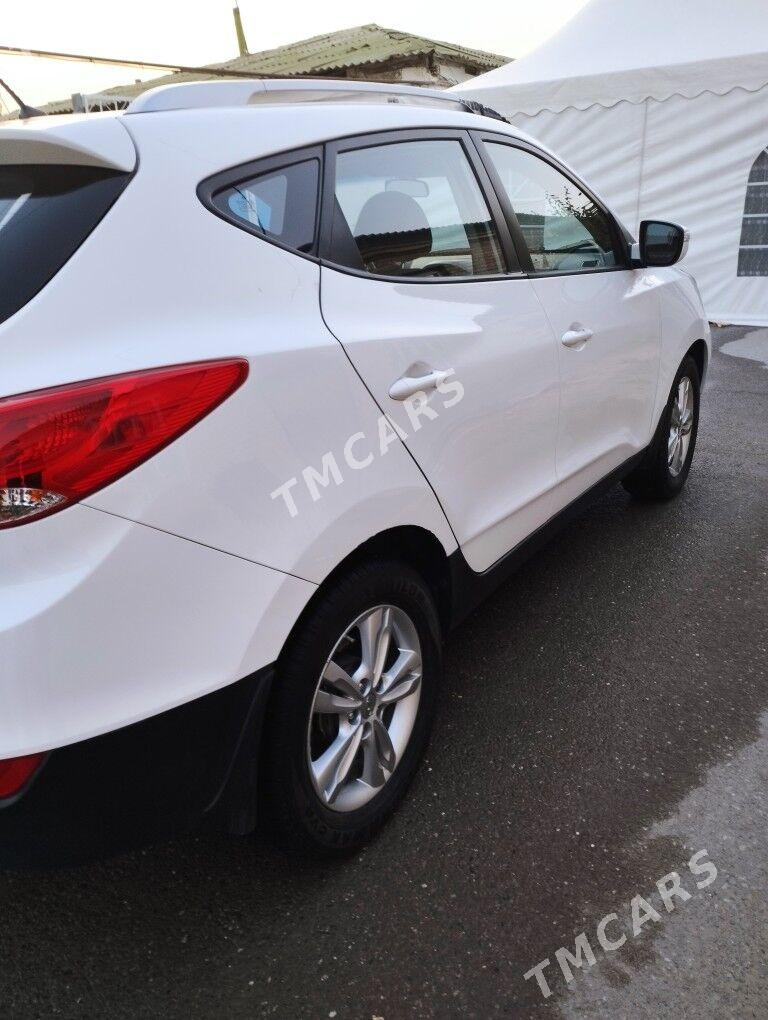 Hyundai Tucson 2013 - 190 000 TMT - Ашхабад - img 5