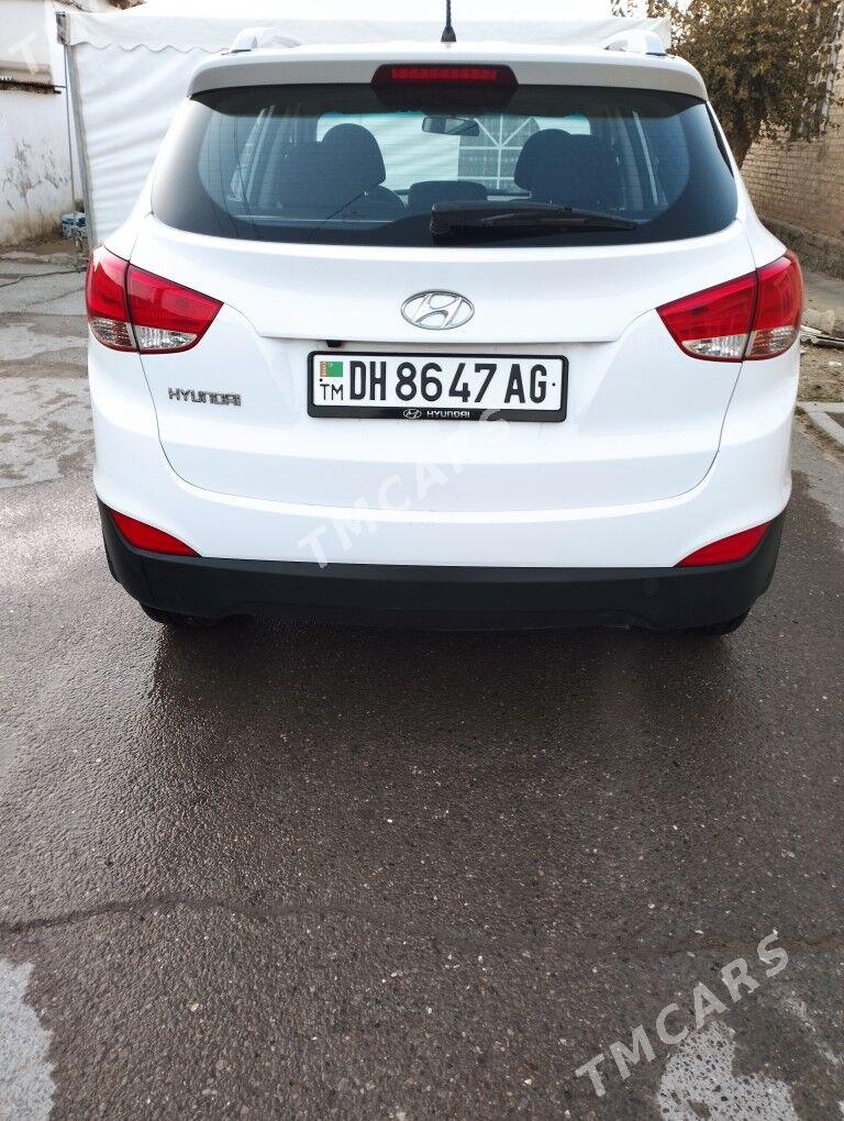 Hyundai Tucson 2013 - 190 000 TMT - Ашхабад - img 3