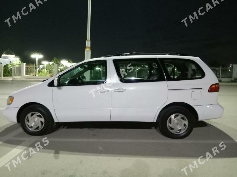 Toyota Sienna 2000 - 138 000 TMT - Балканабат - img 4