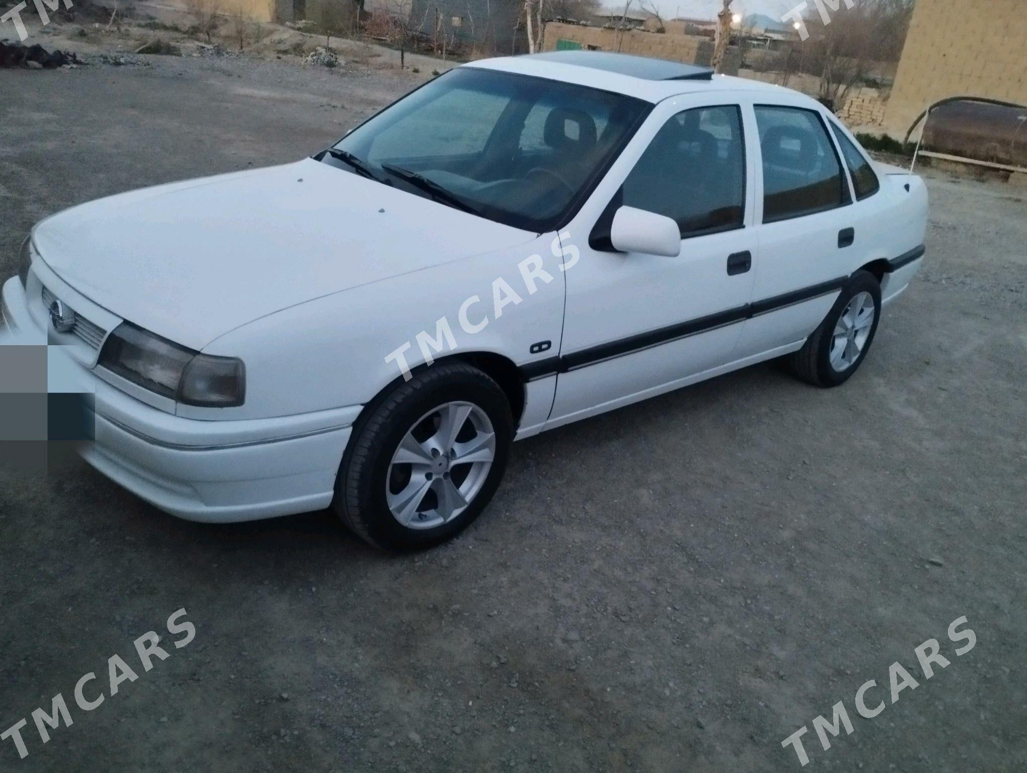 Opel Vectra 1993 - 34 000 TMT - Bäherden - img 3