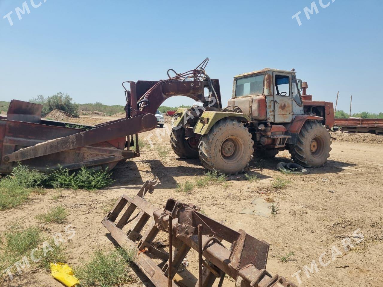 MTZ T-28 2000 - 105 000 TMT - Tejen - img 8