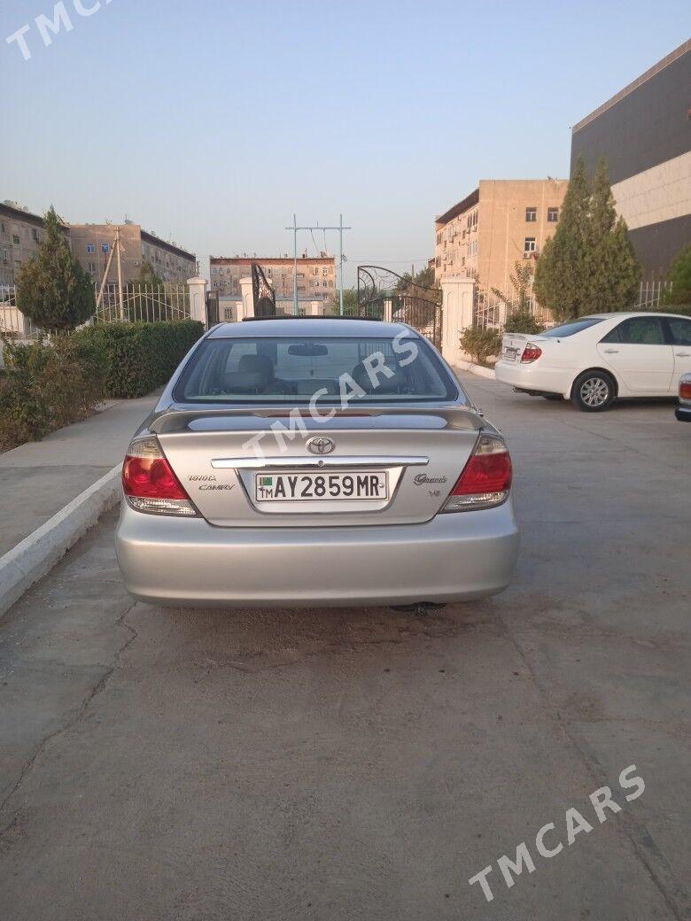 Toyota Camry 2002 - 150 000 TMT - Мары - img 2