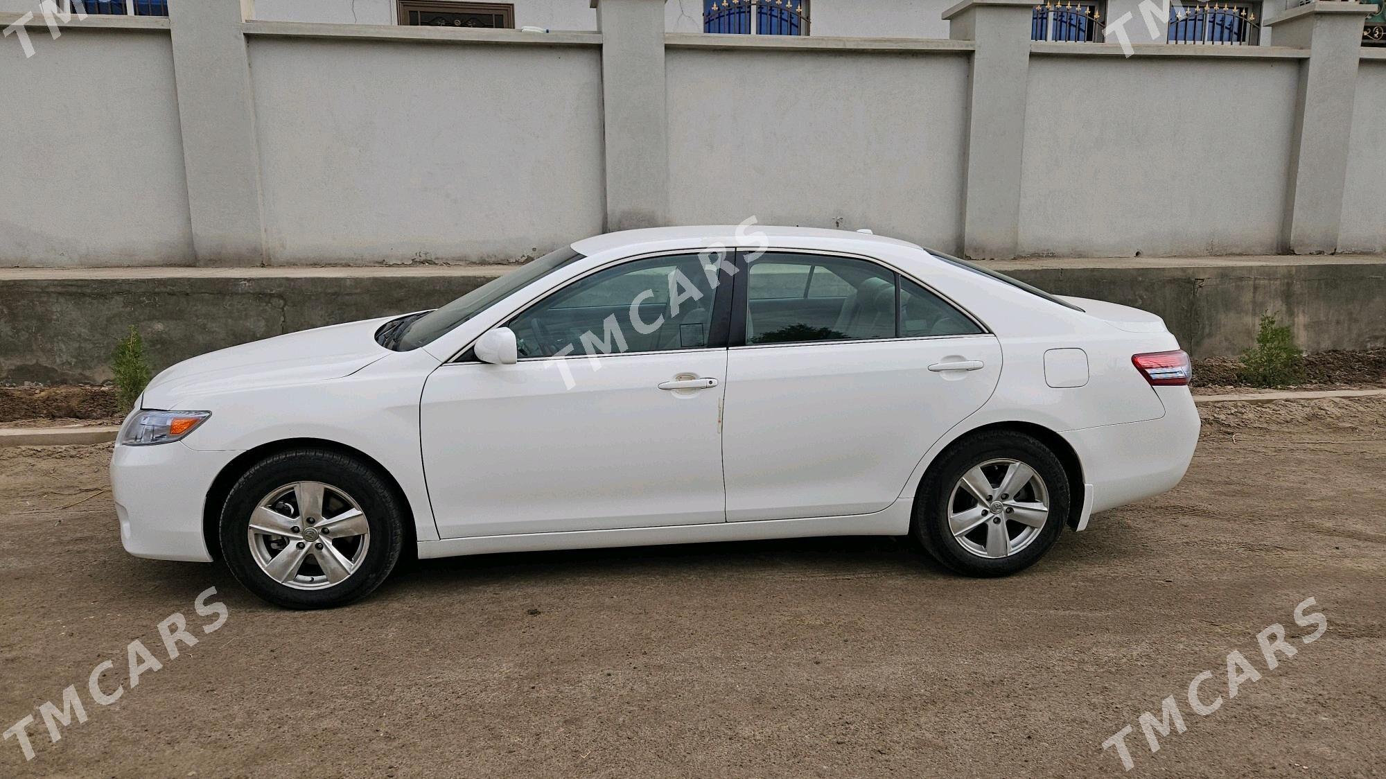 Toyota Camry 2011 - 155 000 TMT - Daşoguz - img 8