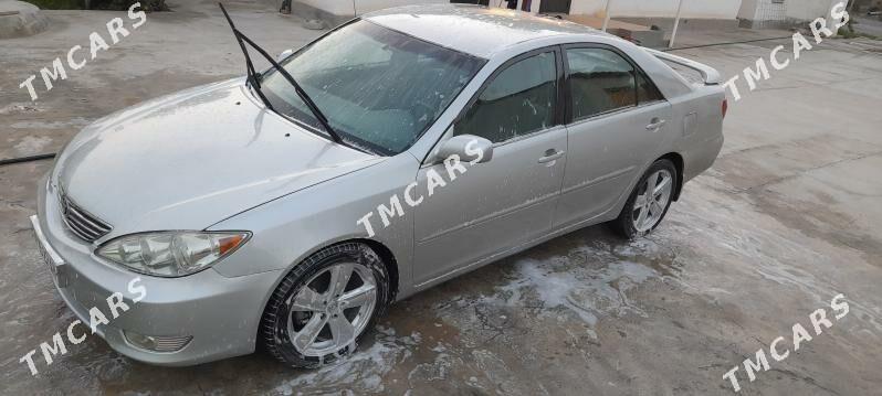 Toyota Camry 2002 - 130 000 TMT - Гёкдепе - img 8