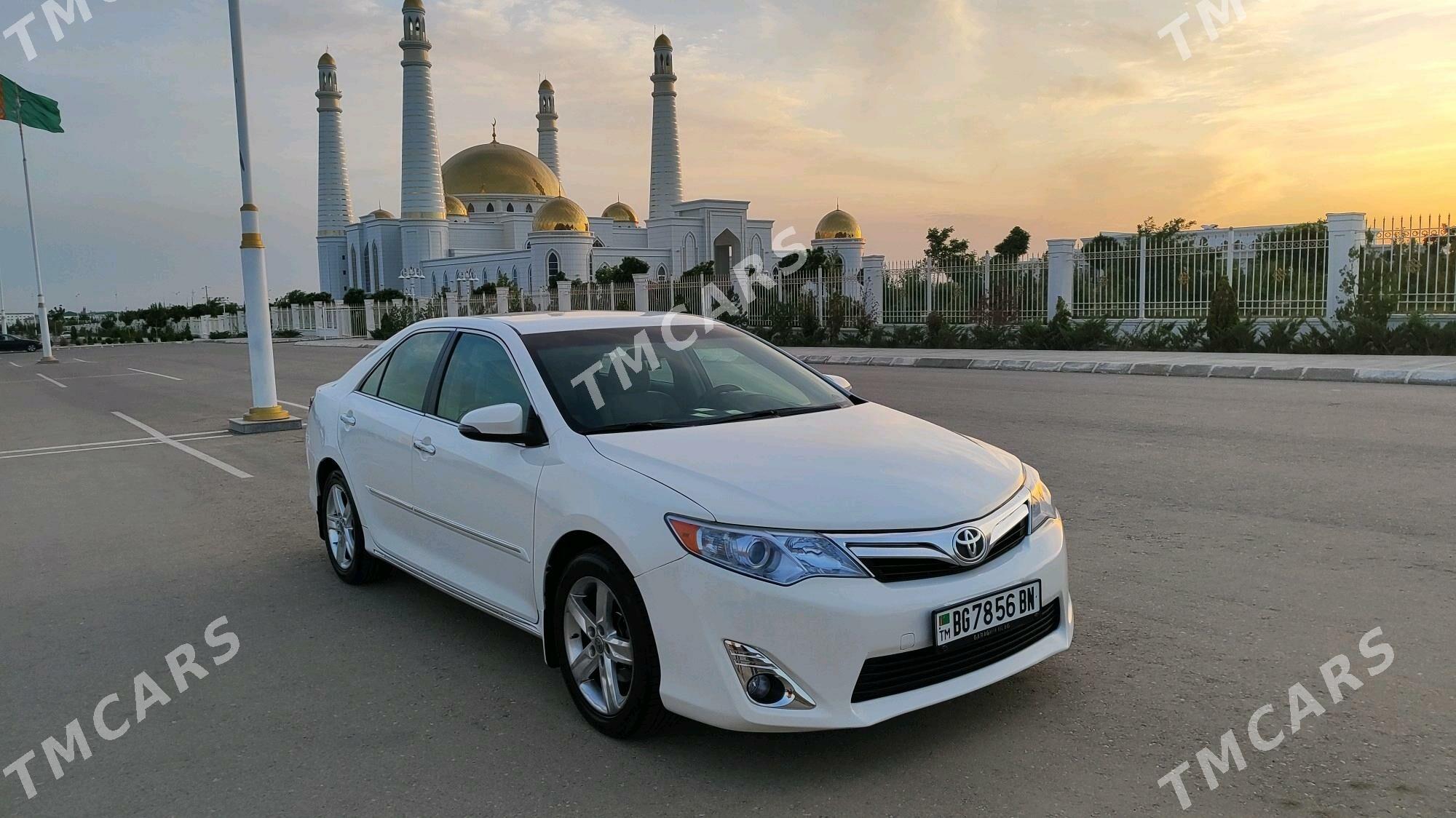 Toyota Camry 2012 - 165 000 TMT - Балканабат - img 7