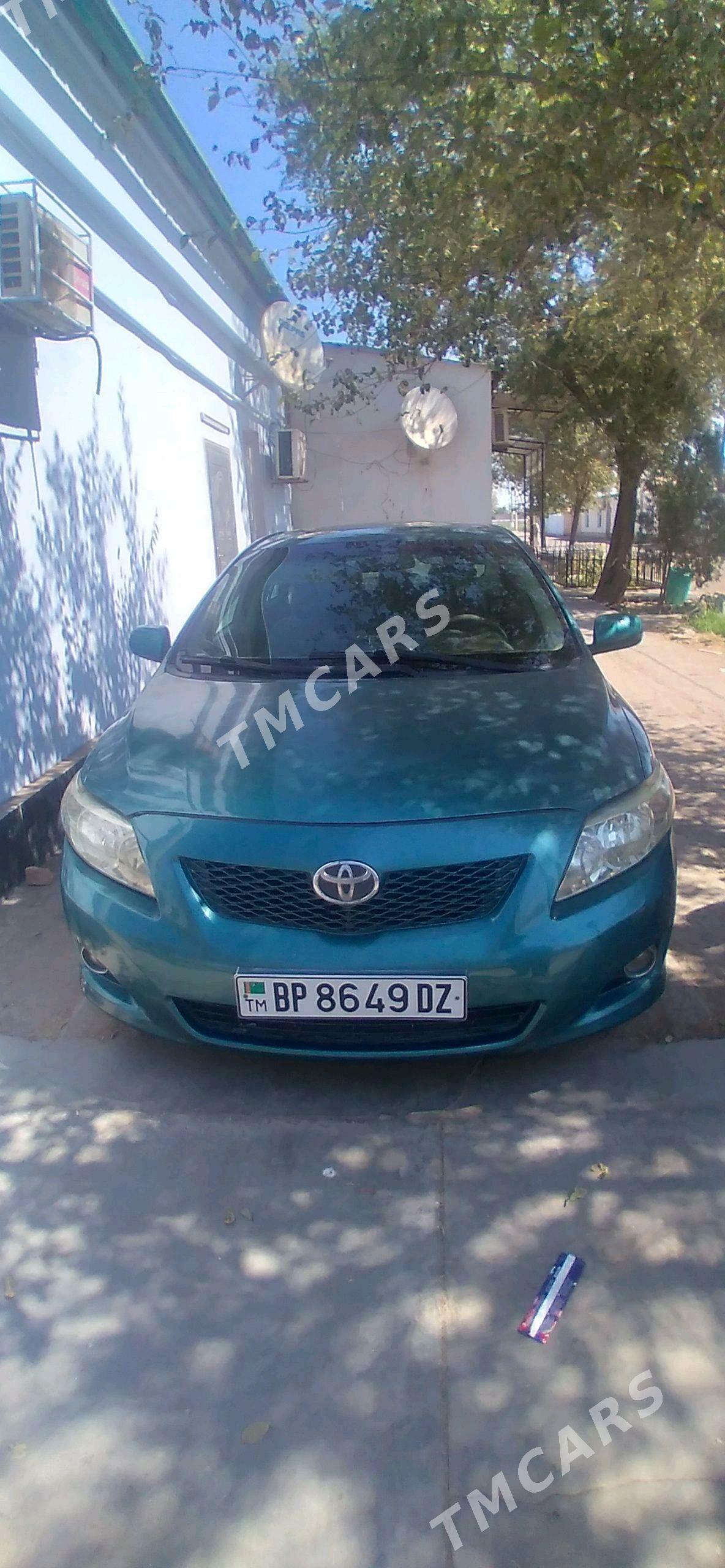 Toyota Corolla 2010 - 110 000 TMT - Дашогуз - img 3