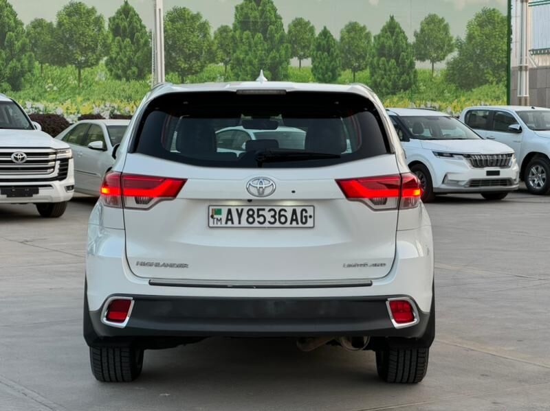 Toyota Highlander 2017 - 420 000 TMT - Aşgabat - img 6