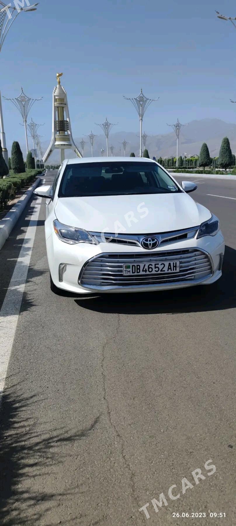 Toyota Avalon 2018 - 345 000 TMT - Бахарден - img 5