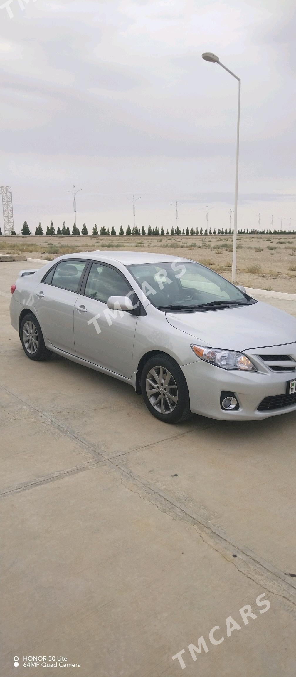 Toyota Corolla 2011 - 135 000 TMT - Балканабат - img 2