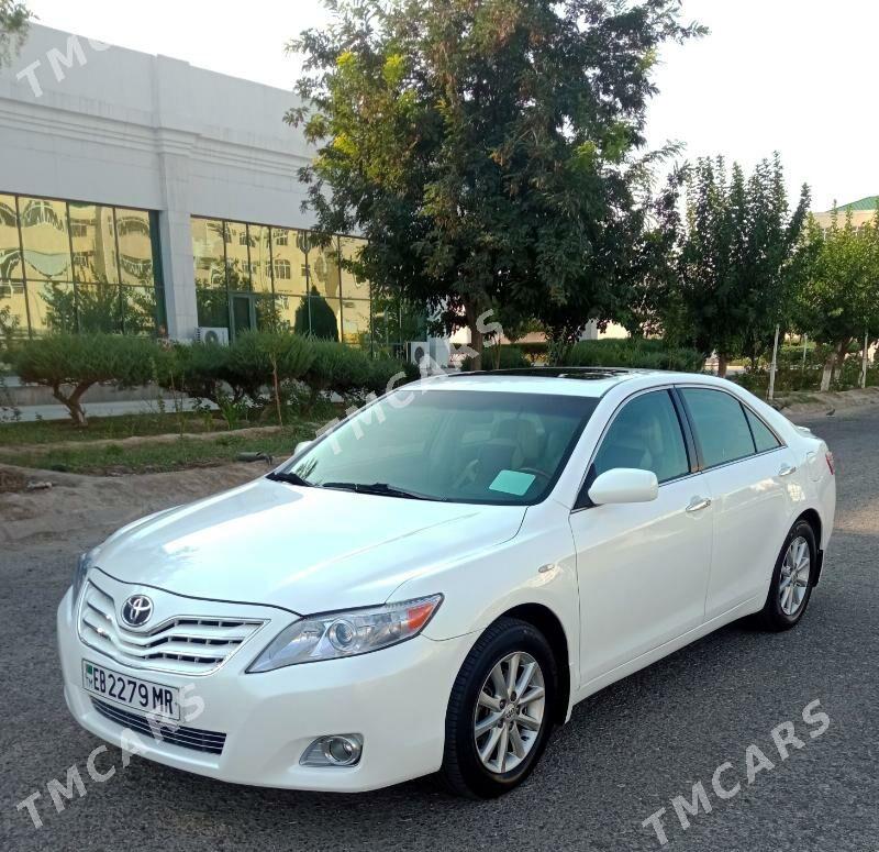 Toyota Camry 2011 - 210 000 TMT - Мары - img 4