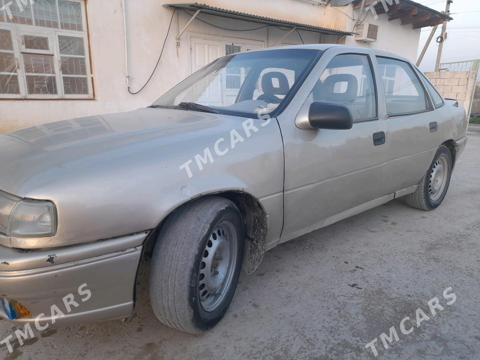 Opel Vectra 1990 - 17 000 TMT - Гёкдепе - img 2