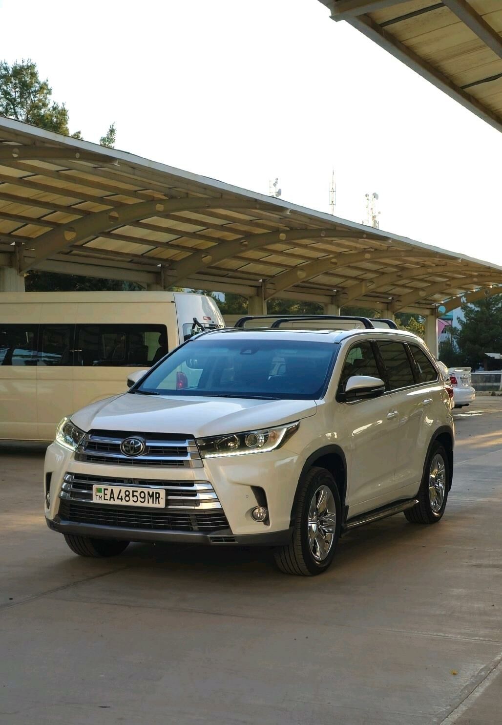 Toyota Highlander 2018 - 485 000 TMT - Мары - img 4