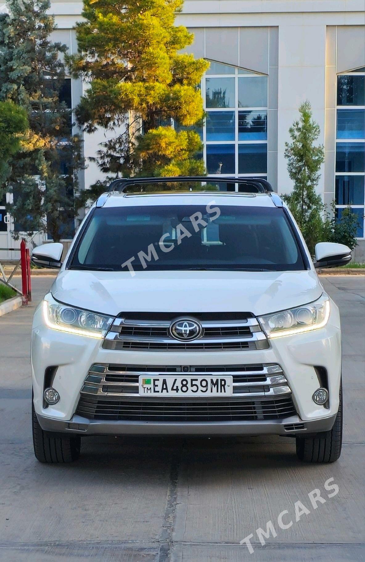 Toyota Highlander 2018 - 485 000 TMT - Мары - img 5