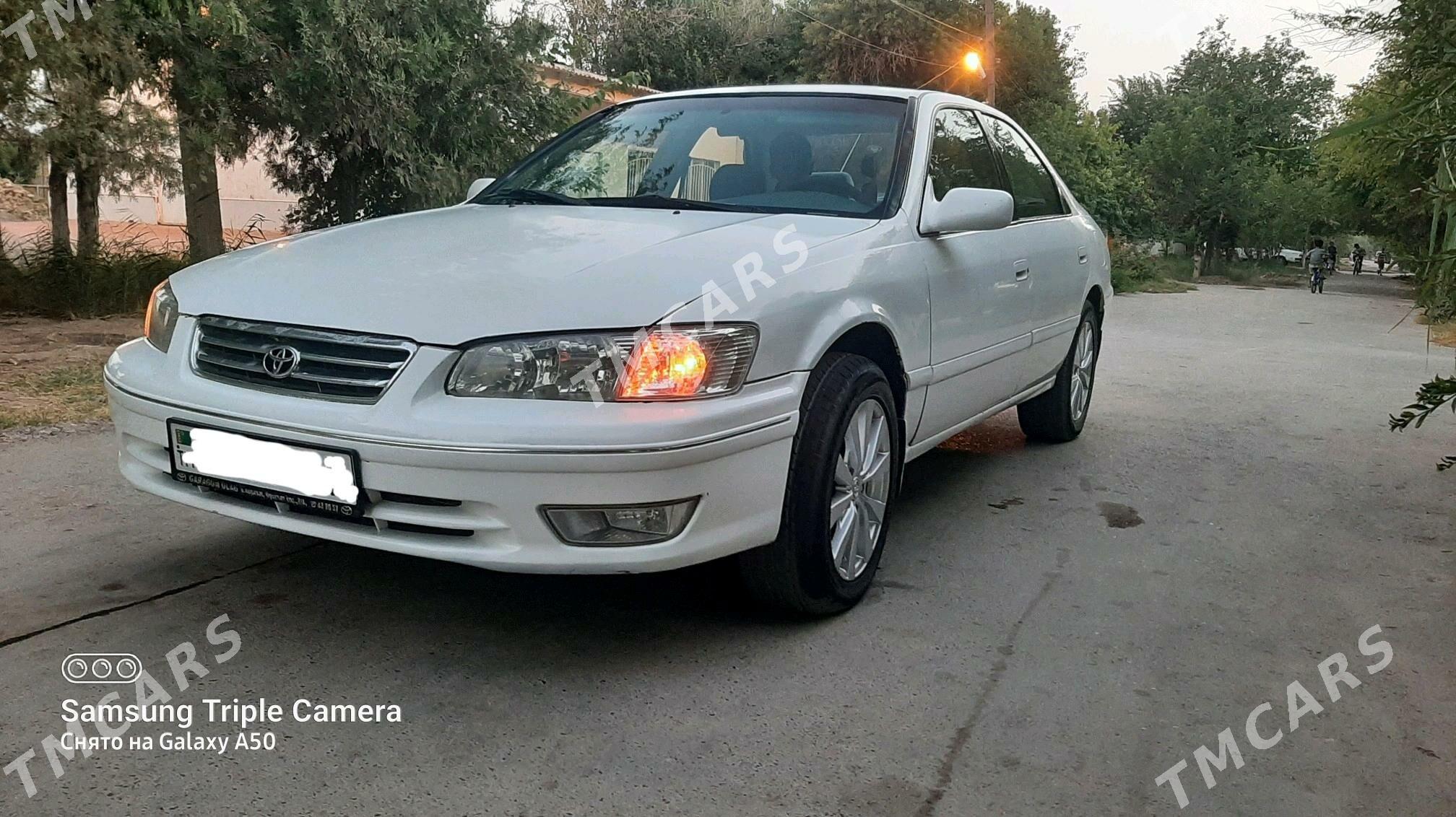 Toyota Camry 2000 - 95 000 TMT - Теджен - img 4