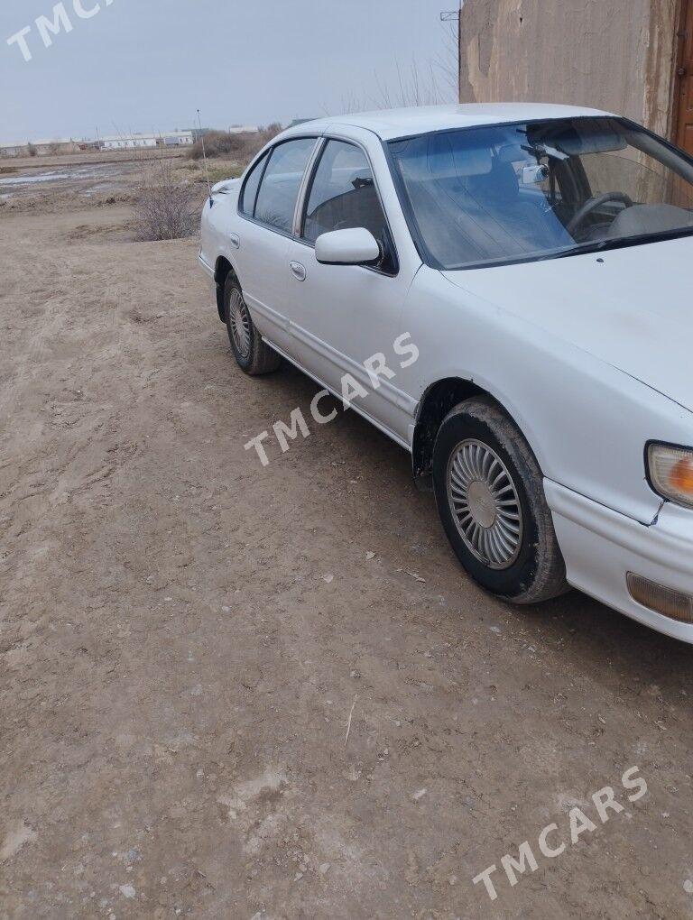 Nissan Cefiro 1998 - 40 000 TMT - Саят - img 5