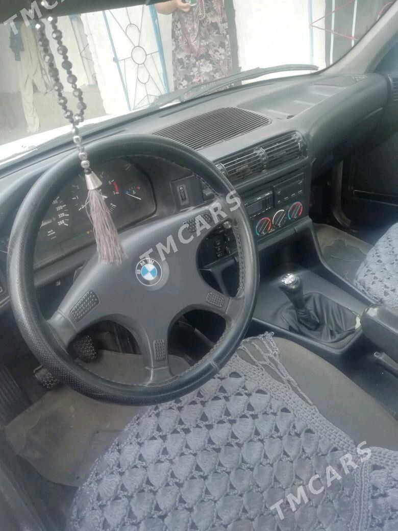 BMW 520 1992 - 35 000 TMT - Bereket - img 7