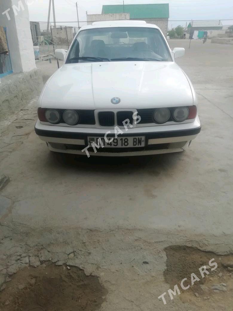 BMW 520 1992 - 35 000 TMT - Bereket - img 8