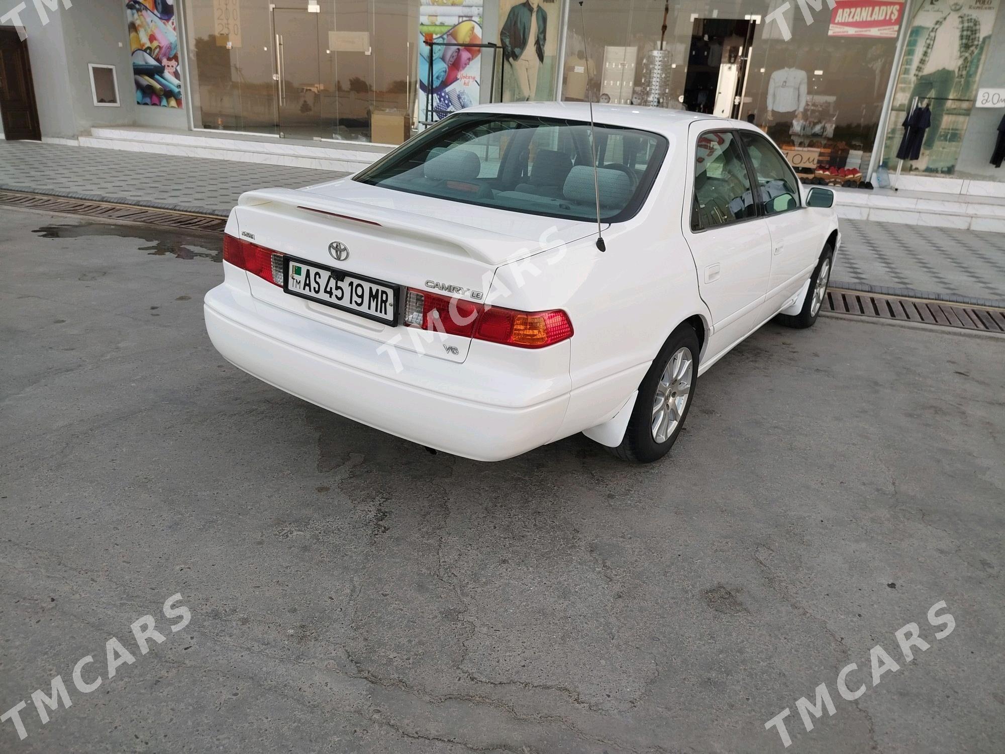 Toyota Camry 2001 - 115 000 TMT - Мары - img 3