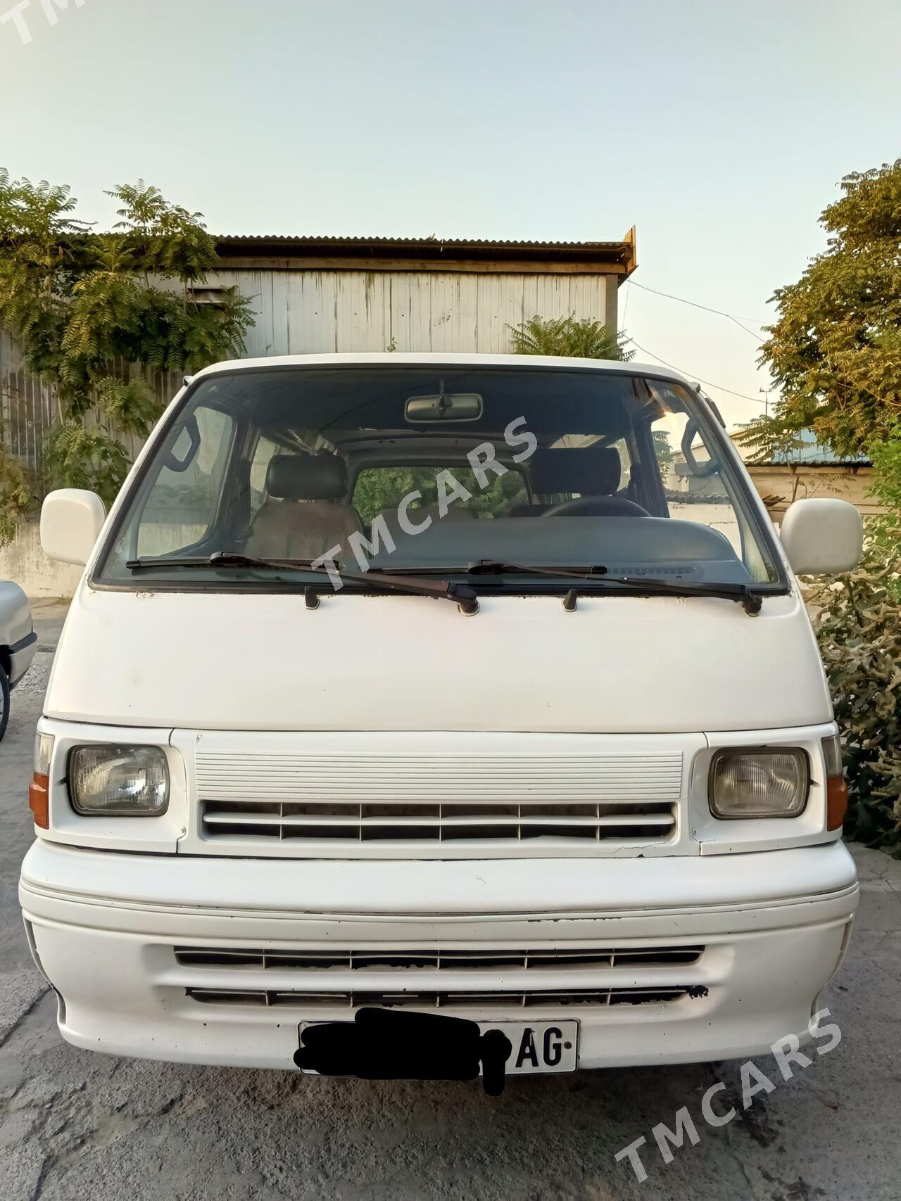 Toyota Hiace 1997 - 85 000 TMT - Aşgabat - img 4