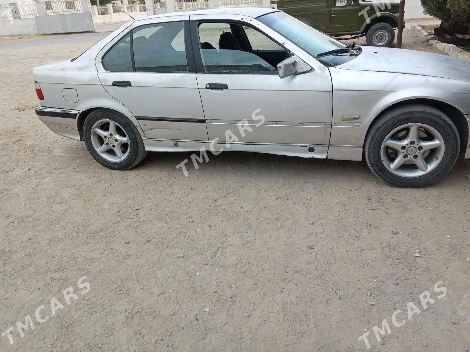BMW 3 Series 1992 - 20 000 TMT - Туркменбаши - img 3