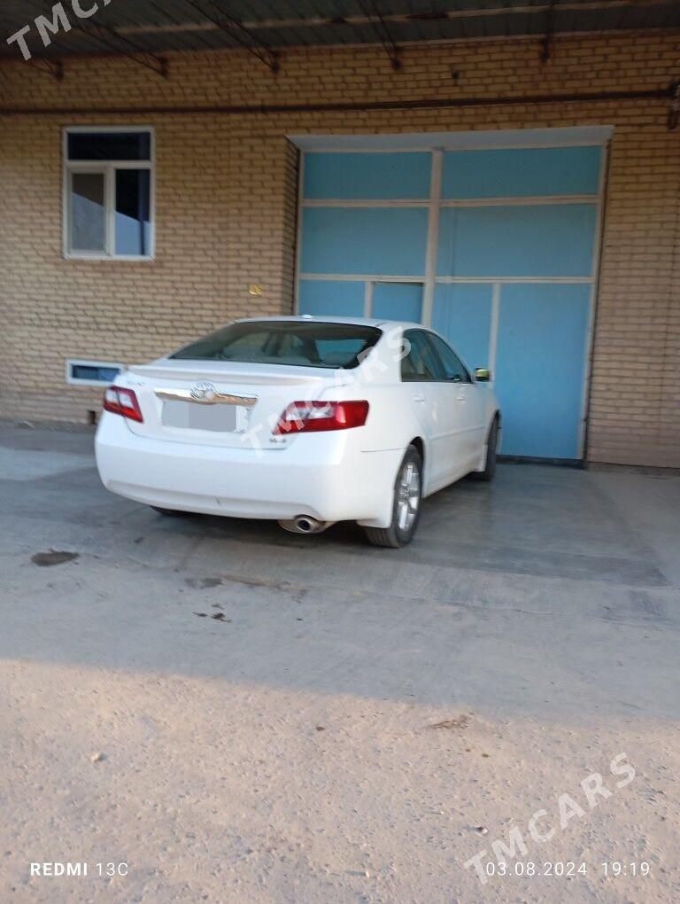 Toyota Camry 2010 - 180 000 TMT - Çärjew - img 2