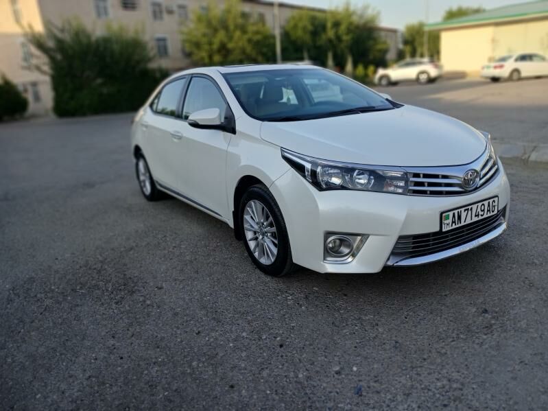 Toyota Corolla 2015 - 195 000 TMT - 6 мкр - img 4