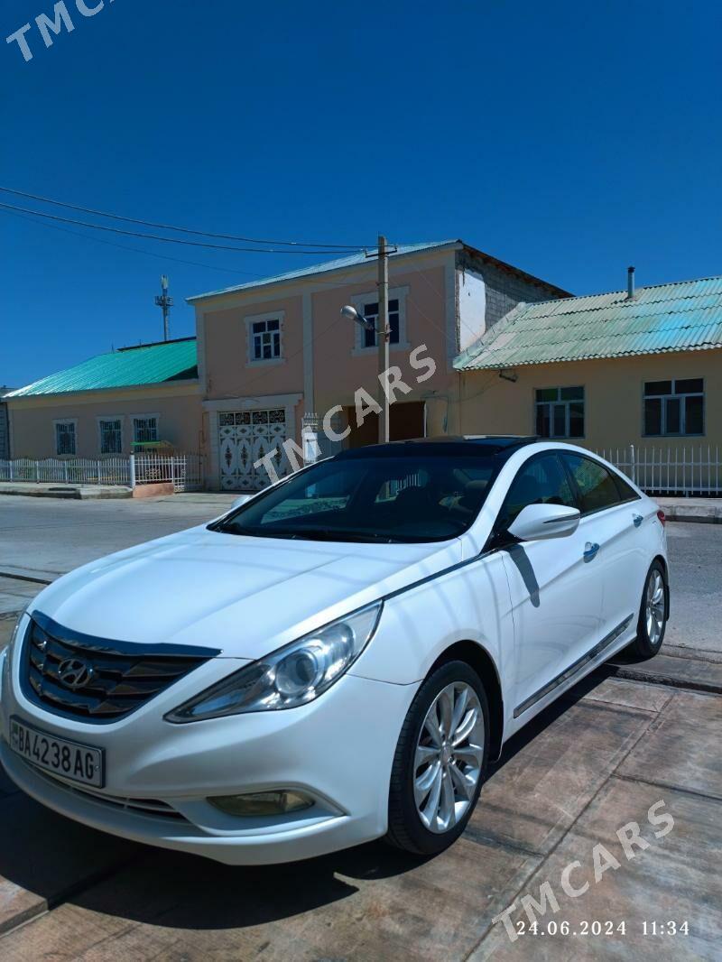 Hyundai Sonata 2011 - 154 000 TMT - Ашхабад - img 7