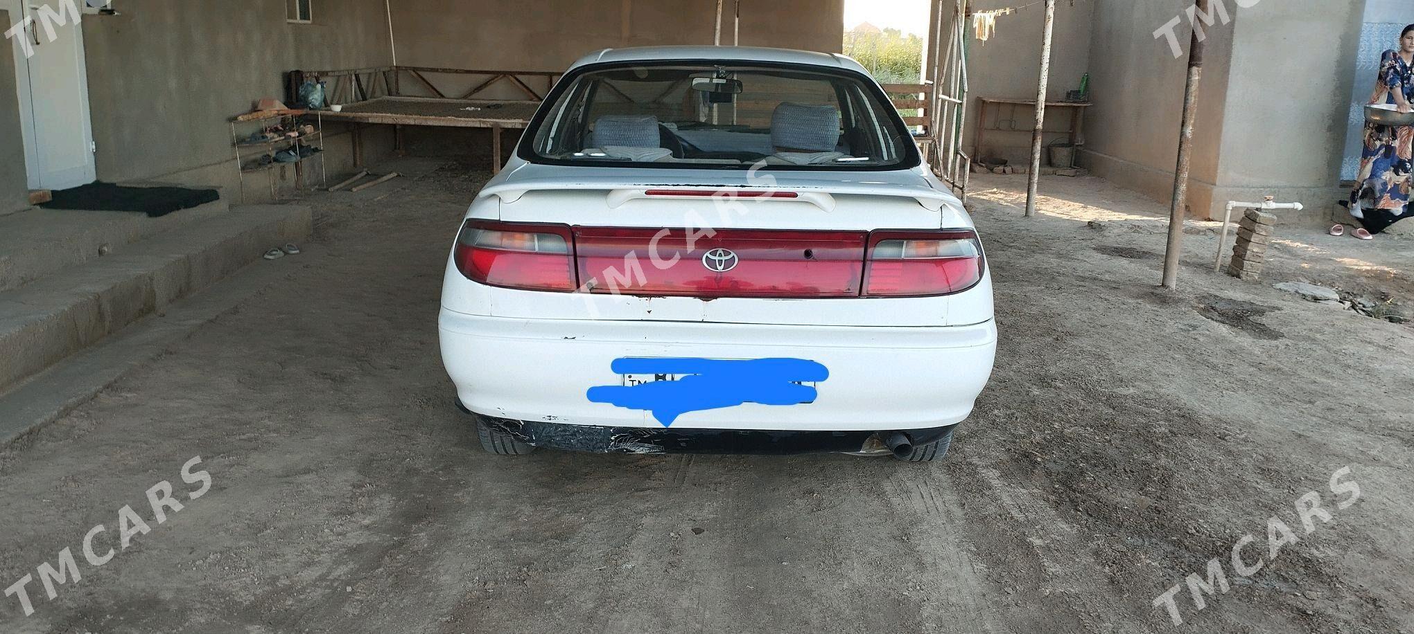 Toyota Carina 1993 - 40 000 TMT - Ёлётен - img 5