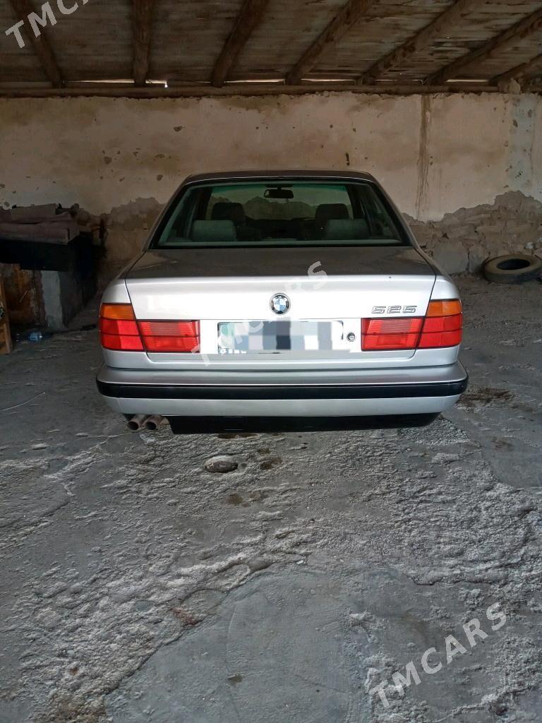 BMW 525 1994 - 55 000 TMT - Gyzylarbat - img 6
