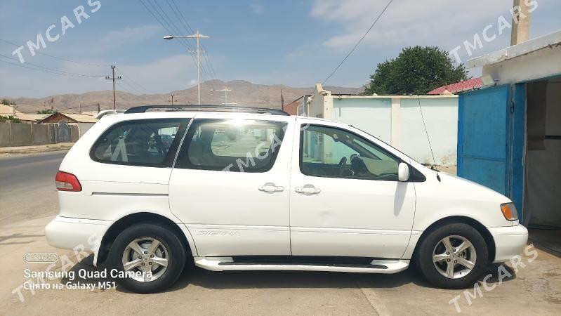 Toyota Sienna 2002 - 120 000 TMT - Aşgabat - img 2